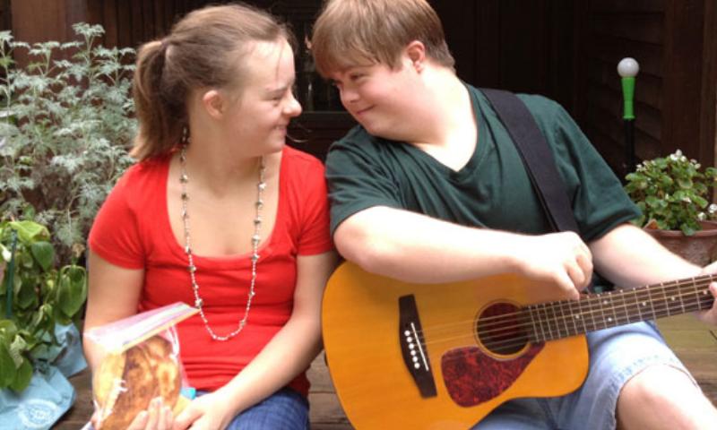 um casal com sindrome dedown